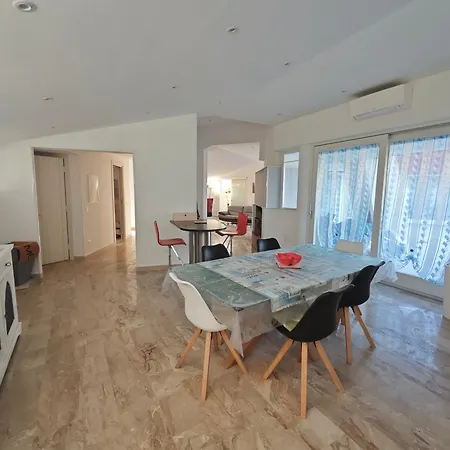 빌라 Luce D'alba *