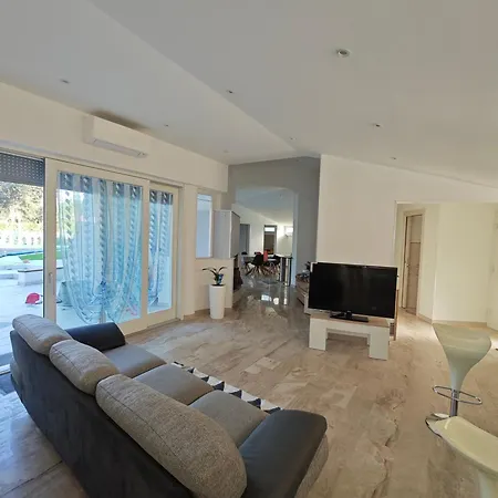 Luce D'alba 이솔라 알바렐라