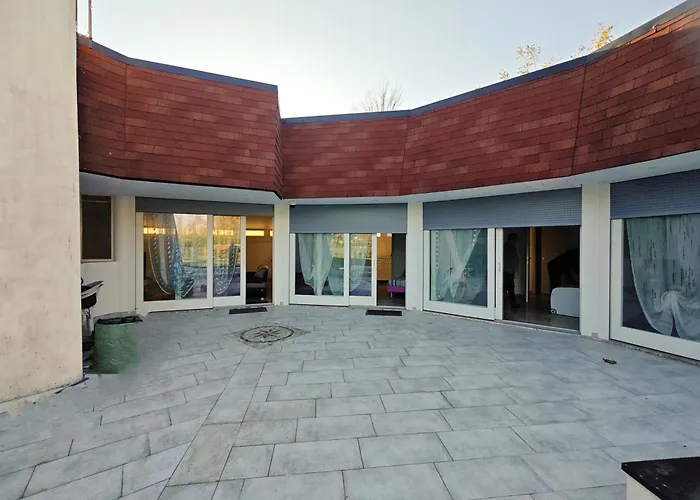 Luce D'alba Villa Albarella Island